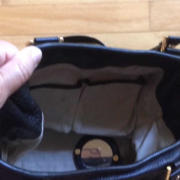 Tory Burch pebbled leather black bag - Picture 7 of 14